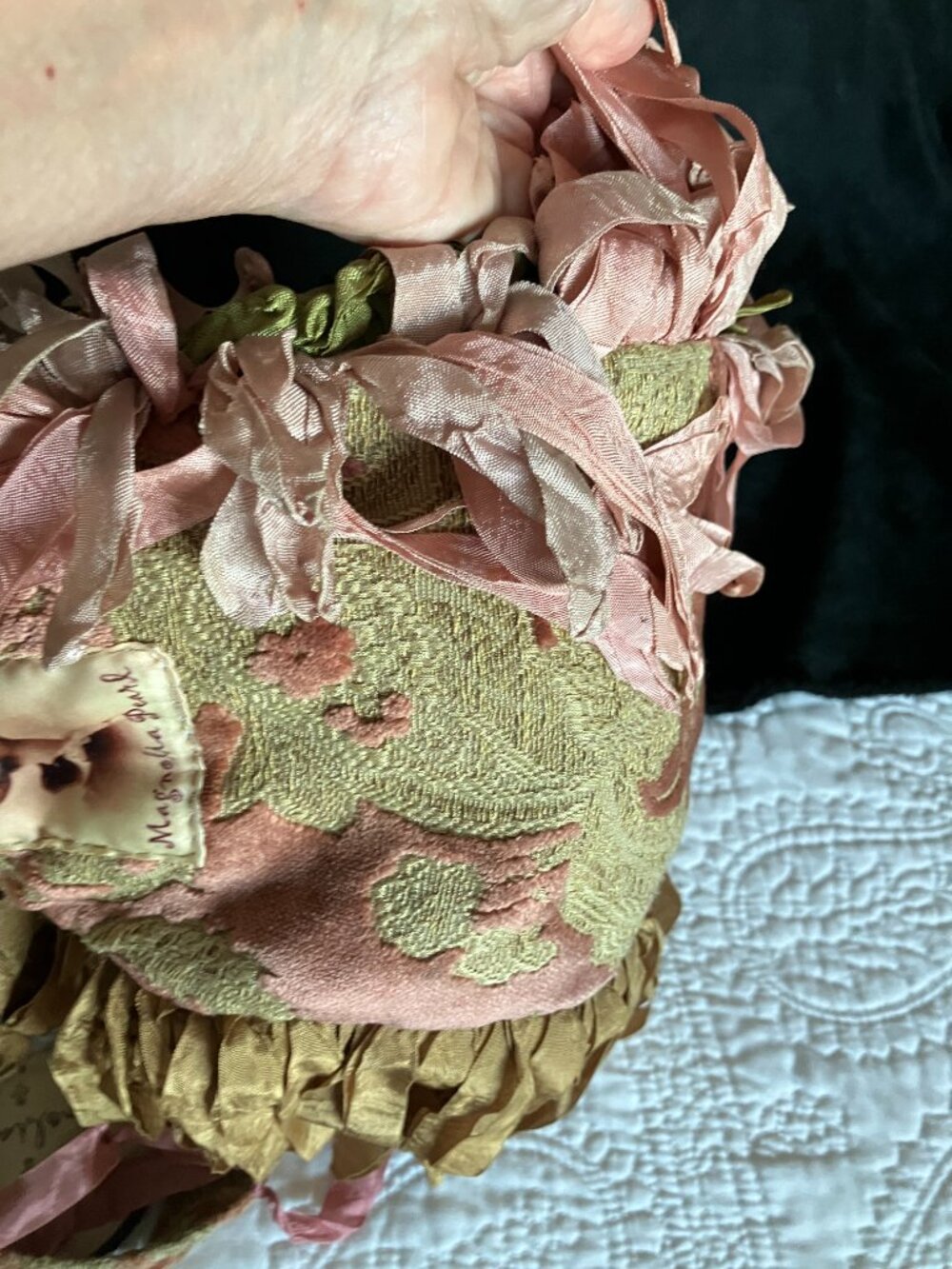 Magnolia Pearl Vintage Bag - Picture 8 of 13